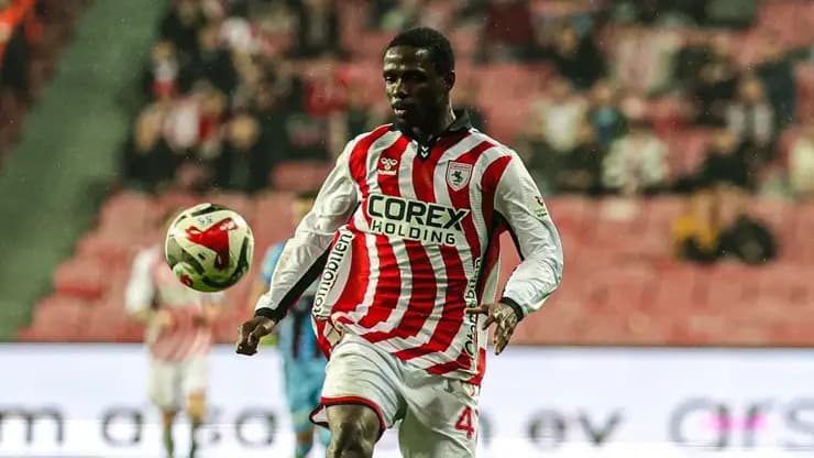 Samsunspor'a Şok! Yeni Transfer 8 Hafta Sahalardan Uzak
