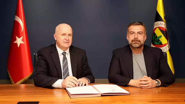 Fenerbahçe'de Akademi Şenol Çorlu'ya Teslim