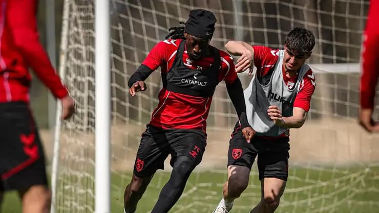 Samsunspor Fenerbahçe Maçı Kadrosu Açıklandı