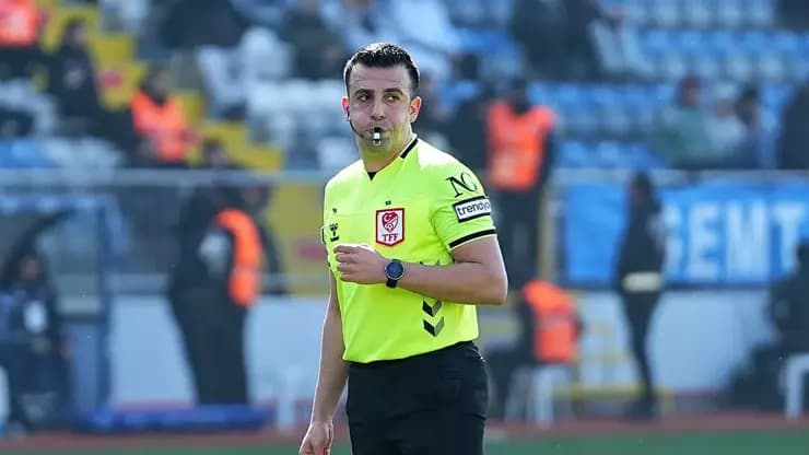 Beşiktaş Galatasaray Derbisi VAR Hakemi Açıklandı