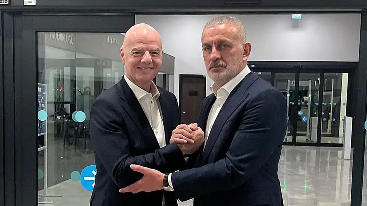 Infantino İstanbul'da Açılış Coşkusu FIFA Başkanı Geldi