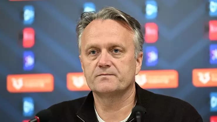Erling Moe'den Tedesco'ya Sert Yanıt!