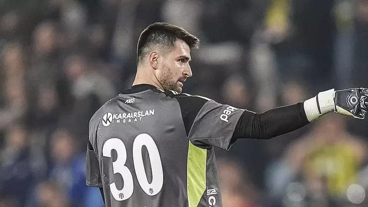 Ersin Destanoğlu Beşiktaş'tan Ayrılıyor mu? Sözleşme Belirsizliği!