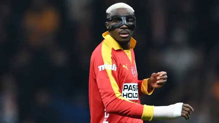 Galatasaray Osimhen'i bitirdi!