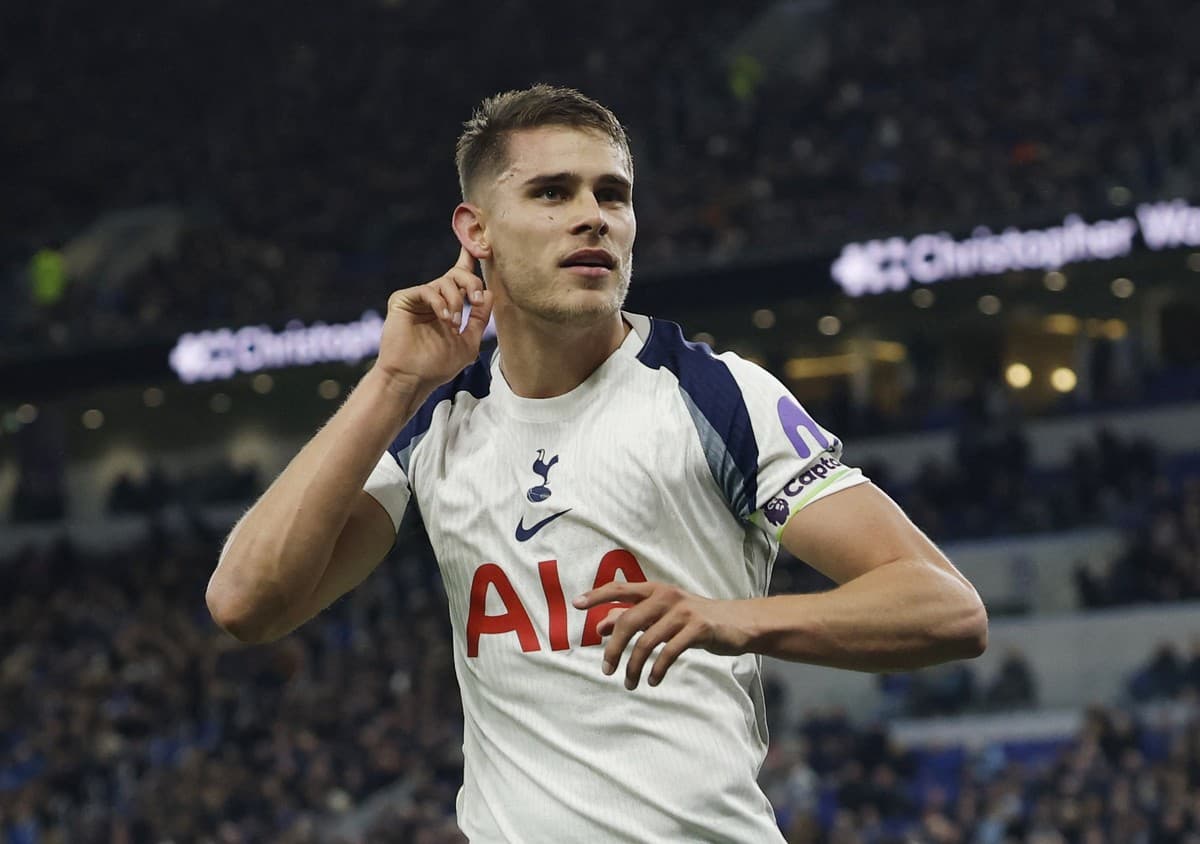 İddia: Van de Ven, Liverpool devreye girerse United'ı değil, Kırmızılar'ı seçecek!