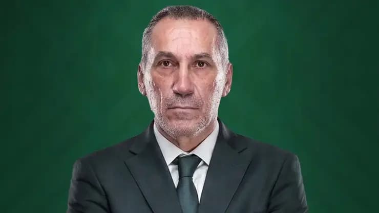 Suudi Arabistan Milli Takımı'nın başına Yunan hoca geçti