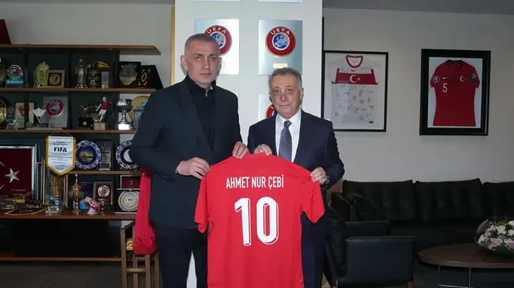 Eski Beşiktaş Başkanı Çebi'den Hacıosmanoğlu ziyareti