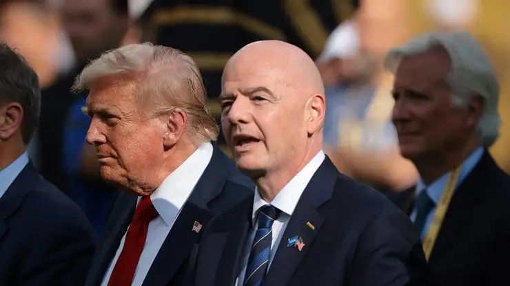 Norveç FIFA'nın Trump ödülüne sert çıktı