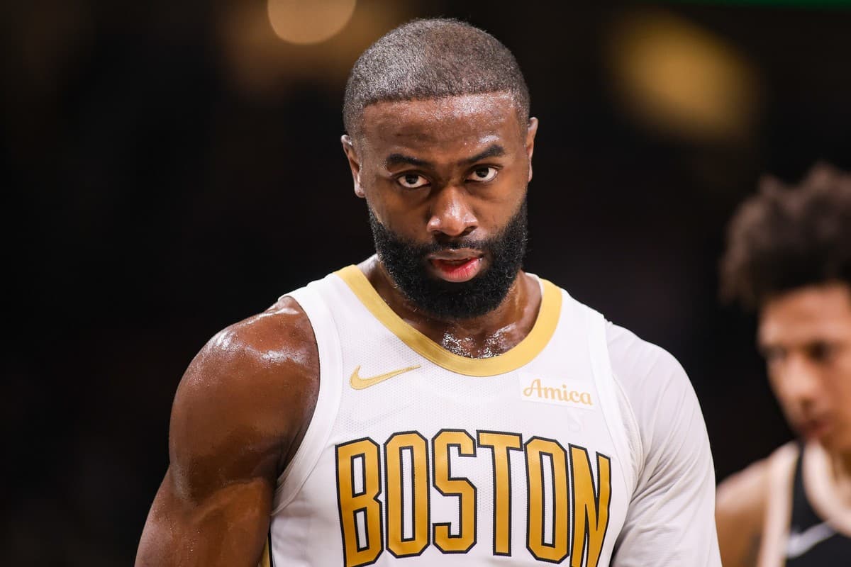 Jaylen Brown'dan Tatum'a 'telefon' göndermesi: 'Ben bakmadım, bana söylemişlerdir!'