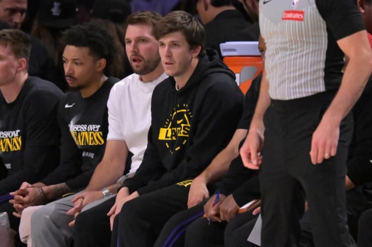 Tıp uzmanından Doncic'e flaş çağrı: 'Ferrari paran varken Corolla tedavisi alma!'