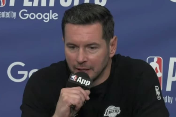 JJ Redick Gururla Konuştu: Takımımız Tam Bir Savaşçı!