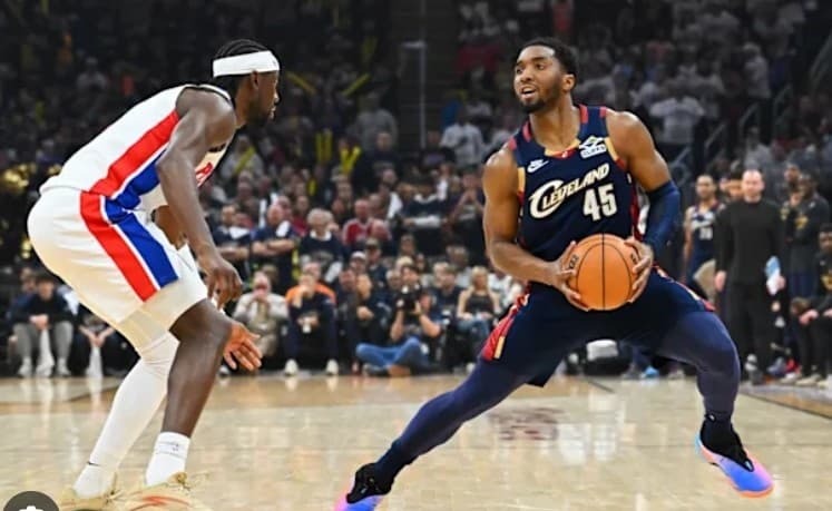 Donovan Mitchell'den İlk Yarıda 39 Sayı: Pistons Karşısında Eşitliği Getiren Patlama!