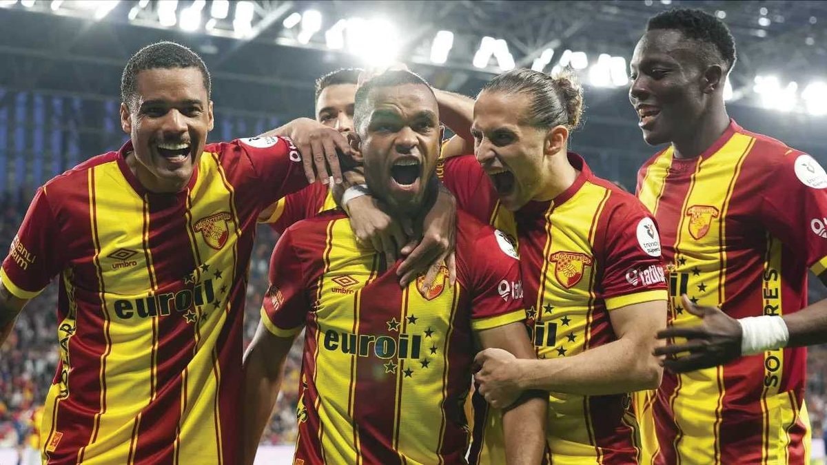 Beşiktaş Transferde Hamle Yaptı: Göztepeli Oyuncu İçin Galatasaray'a Rakip Oldu
