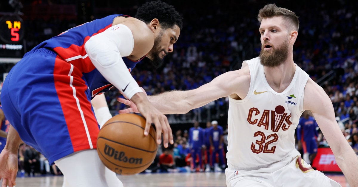 NBA'de Cleveland Cavaliers, Detroit Serisinde Uzatmalarla Öne Geçti