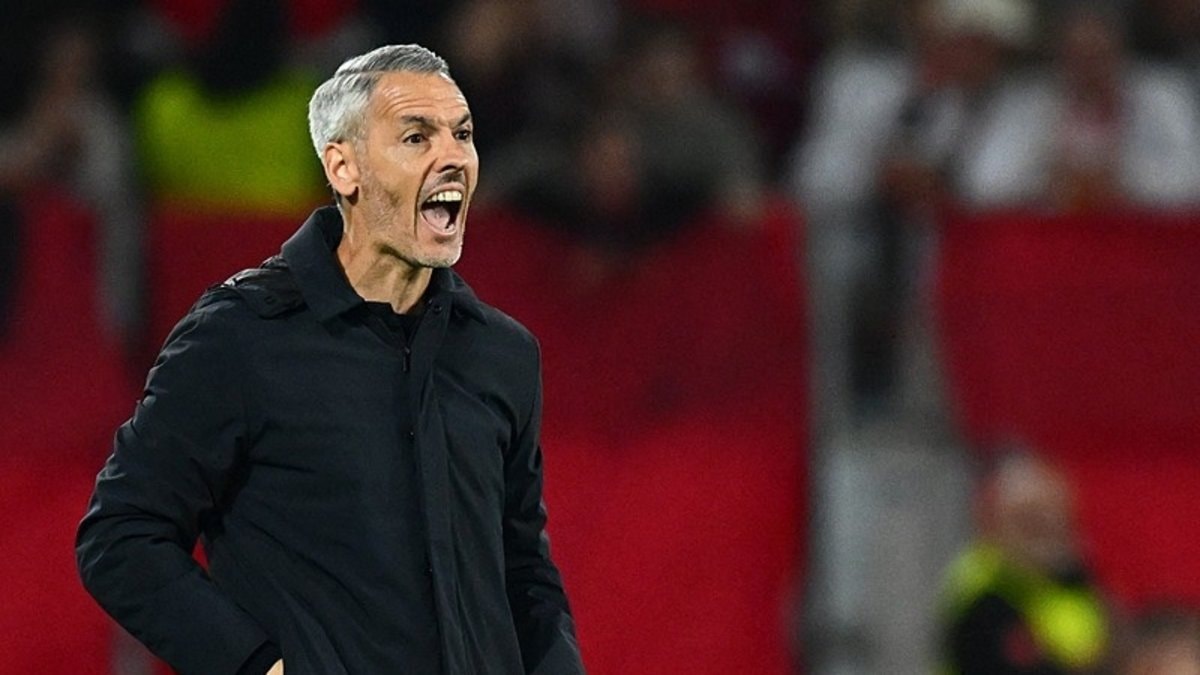 Beşiktaş'ın Teknik Direktör Arayışında Rota Carlos Vicens'e Çevrildi