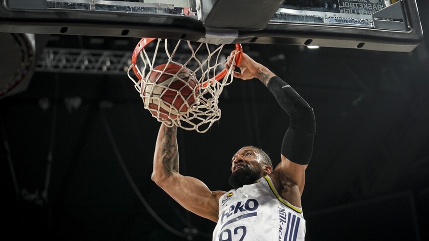 Fenerbahçe Beko, Safiport Erokspor'u mağlup ederek Basketbol Süper Ligi'nde yarı finalde