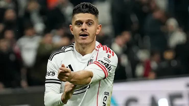 SON DAKİKA! Beşiktaş'ta Sakatlık Kabusu: Yıldız Oyuncu Mu?