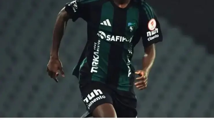 Kocaelispor ilk imzayı attı!