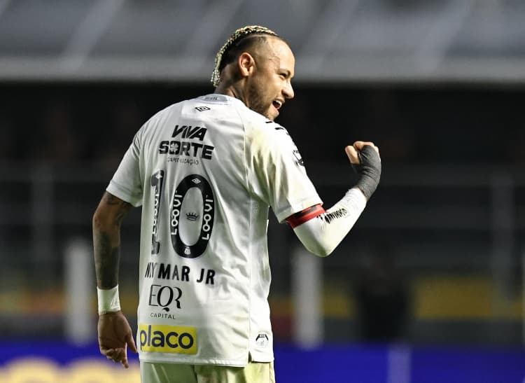 Brezilya Basını: Dünya Kupası 55 Kişilik Geniş Kadroda Estêvão da Var, Neymar da!