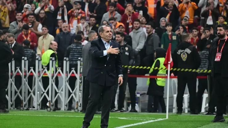 Dursun Özbek 2 yıl daha Galatasaray Başkanlığına aday