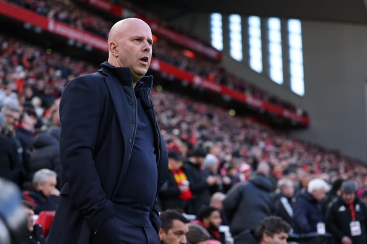 Slot'un yüzü güldü: Brighton kaybetti, Liverpool'un Şampiyonlar Ligi bileti için tek rakip Bournemouth kaldı!