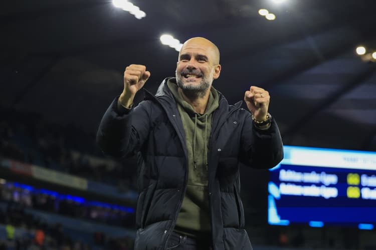 Ferguson'dan Guardiola'ya tarihi yemekte ManU sinyali! Pep fark etmedi.