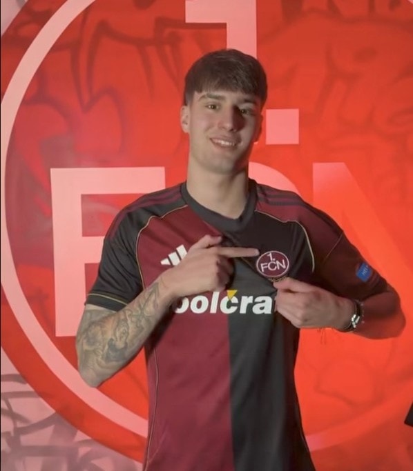 Bild: Nürnberg, Bayern'in 19'luk orta sahası J. Fernandes'i yeniden kiraladı! Ama Haziran ortasına kadar fesih hakkı var.