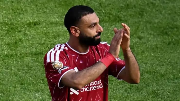 Mohamed Salah'tan Anfield'a gözyaşlı veda