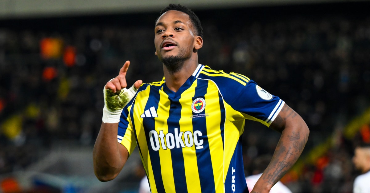 Jhon Duran, Galatasaray'dan Haber Bekliyor: Sarı-Kırmızılılar Sıcak Bakıyor