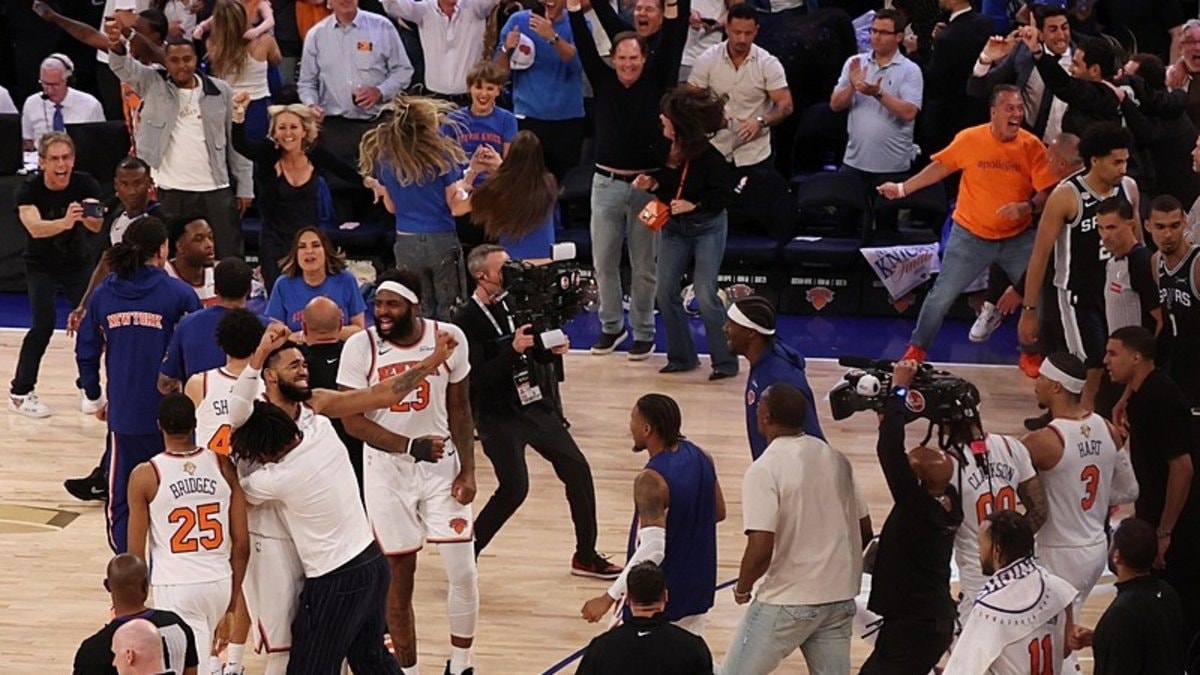 NBA Finalinde Knicks'ten Spurs Karşısında 29 Sayılık Tarihi Geri Dönüş