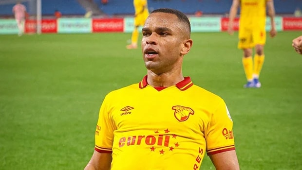 Göztepe'den Hücum Hattına Önemli Takviyeler: Andre Henrique ve Sinclair Armstrong