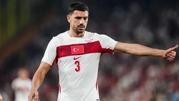 Merih Demiral: Paraguay Mağlubiyeti Sonrası 'Halkımızdan Özür Diliyoruz'