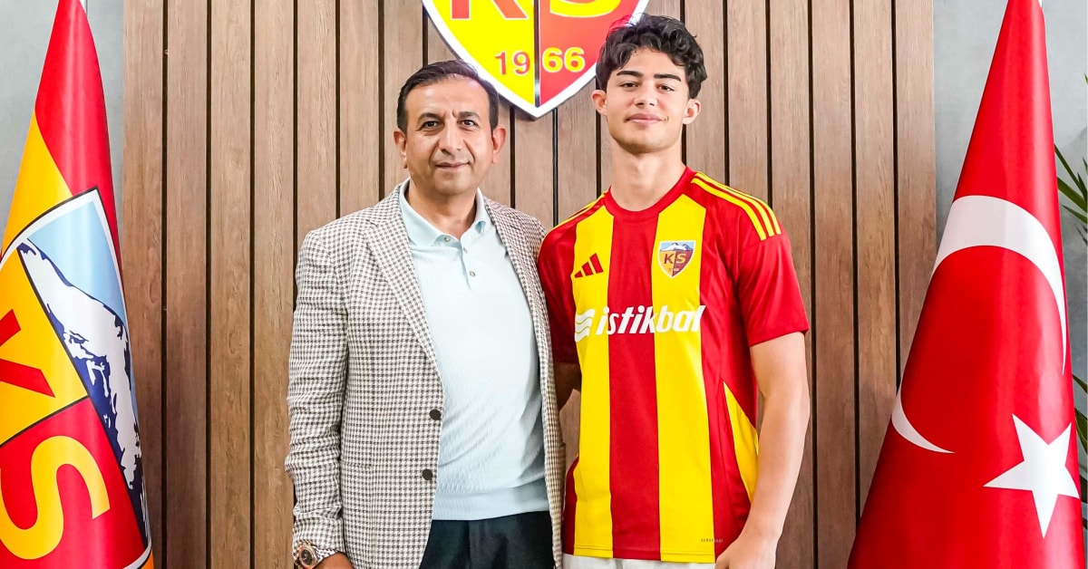 Kayserispor, Altyapıdan Yetişen Kayra Cihan ile 3 Yıllık Sözleşme İmzaladı