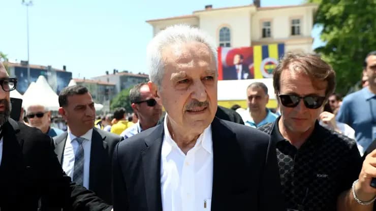 Adaylıktan çekilen Mehmet Ali Aydınlar: Fenerbahçe'ye desteğim tam