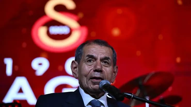 Dursun Özbek'ten yapı resti