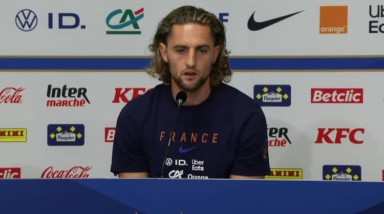 Rabiot'dan Cherki'ye sahip çıkış: 'Herkesi yenmek istemek neden tartışılıyor, anlamadım!'