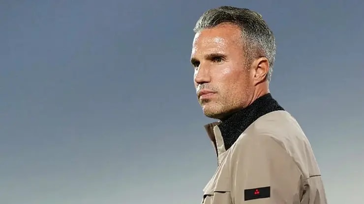 Feyenoord'da Robin van Persie defteri kapandı