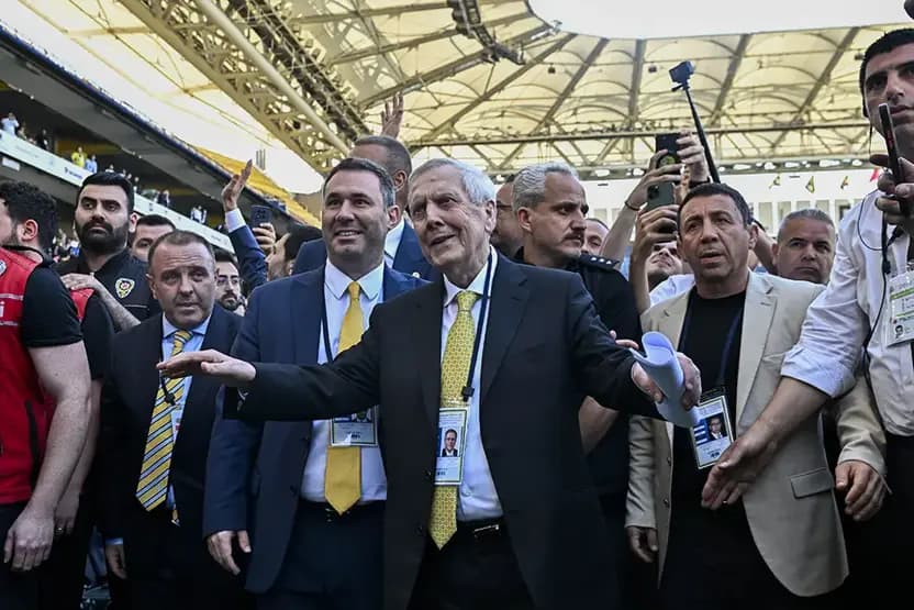 Aziz Yıldırım dev transfer harekatını başlattı