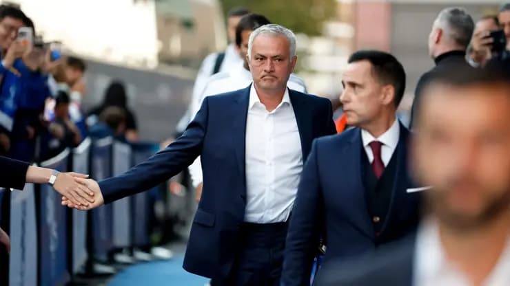 Mourinho Real Madrid yolunda Benfica'ya veda etti