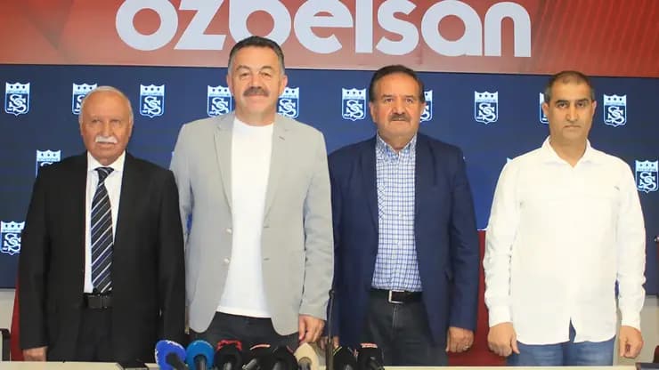 Sivasspor'da aday krizi! Seçim ertelendi