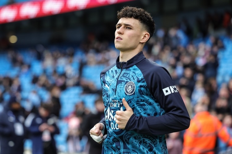 Micah Richards'tan İngiltere'ye sert çıkış: Henderson gitsin, Foden ya da Palmer gelsin! Maguire'ın kadroda olmaması akıl sır erdirilemez!