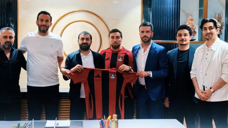 Orkun Kökçü'nün ağabeyi Ozan Can Kökçü Vanspor FK'da!