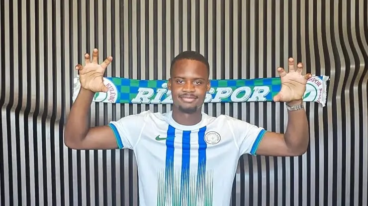 Rizespor Fransa 2. Ligi'nden çifte imza attı
