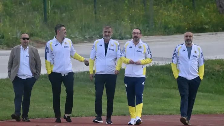 Fenerbahçe Yönetimi Topuk Yaylası'nda kritik zirve