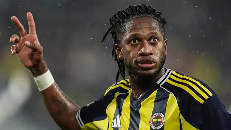 Fenerbahçe'de Fred eski takımına dönüş yolunda