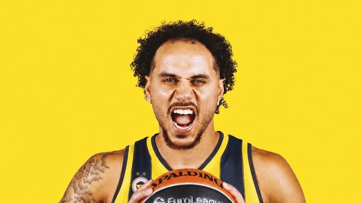 Shane Larkin Fenerbahçe'de: 2 Yıllık Anlaşma Resmen Açıklandı