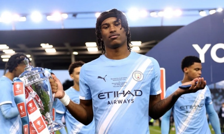 Man City'nin 18'lik yıldızı Regan Heskey, 2.1 milyon sterlinle Köln'de!