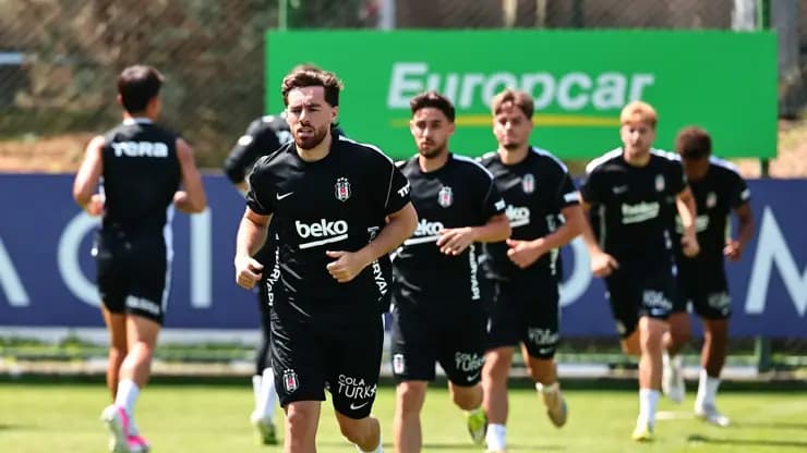 Beşiktaş'ta Midtjylland mesaisi tam gaz