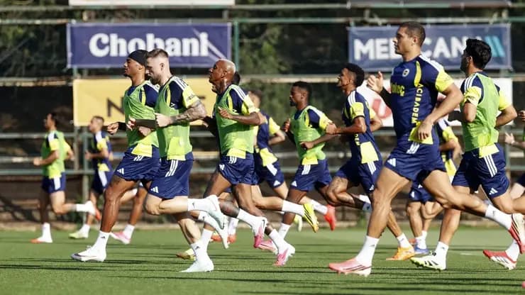 Fenerbahçe'de şok sakatlık: Polonya yolcusu olamadı