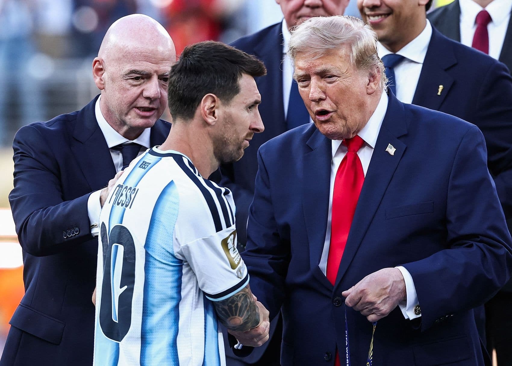 Messi'nin Ödülleri İptal Edilsin! Taraftarlardan 30 Dilekçe: 'Sportif Ahlak Dışı!'